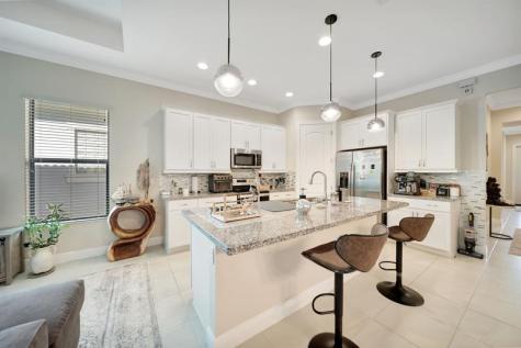 3824 NW 89th Way Coral Springs FL 33065