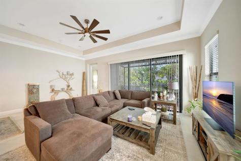 3824 NW 89th Way Coral Springs FL 33065