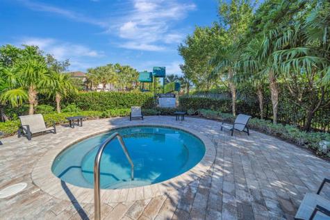 3824 NW 89th Way Coral Springs FL 33065