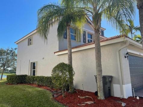 9326 Plantation Estates Drive West Palm Beach FL 33411