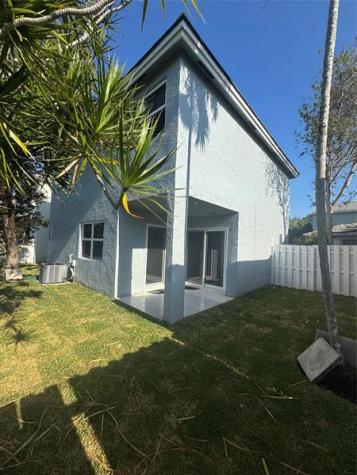 9929 NW 9th Court Plantation FL 33324