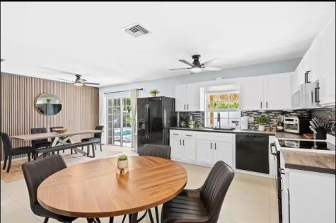 304 SE 4th Street Dania Beach FL 33004