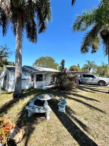 244 SW 3rd Place Dania Beach FL 33004