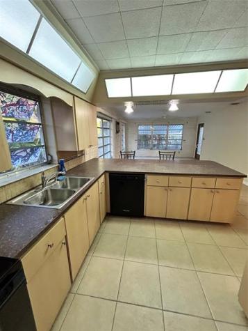 244 SW 3rd Place Dania Beach FL 33004