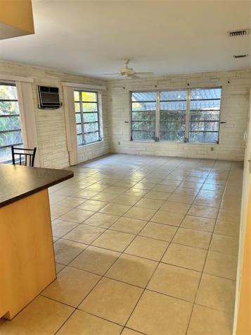 244 SW 3rd Place Dania Beach FL 33004