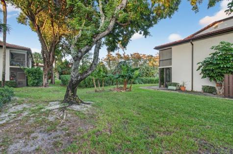 21682 Cypress Road Boca Raton FL 33433