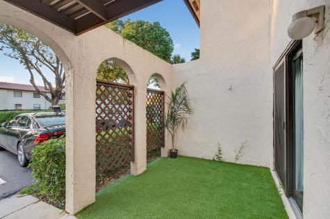 21682 Cypress Road Boca Raton FL 33433