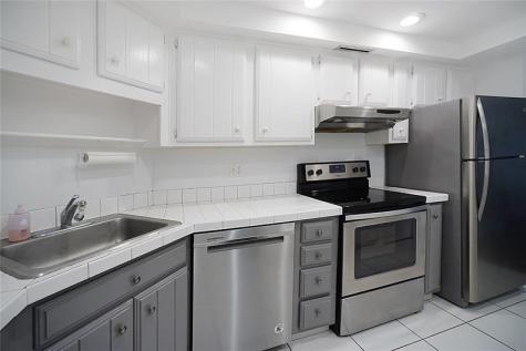 2400 Presidential Way West Palm Beach FL 33401