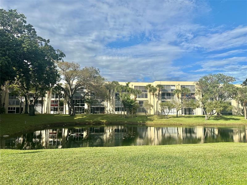 3341 NW 47th Terrace Lauderdale Lakes FL 33319