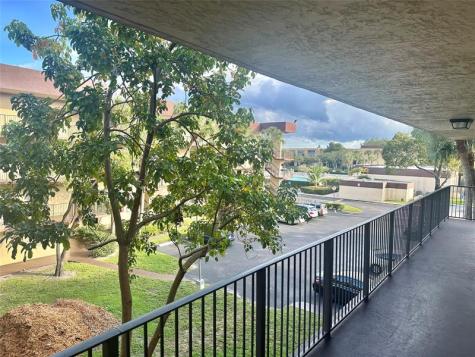 3341 NW 47th Terrace Lauderdale Lakes FL 33319