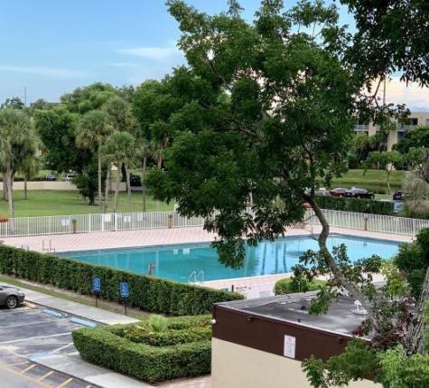 3341 NW 47th Terrace Lauderdale Lakes FL 33319