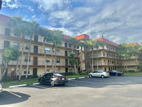 3341 NW 47th Terrace Lauderdale Lakes FL 33319
