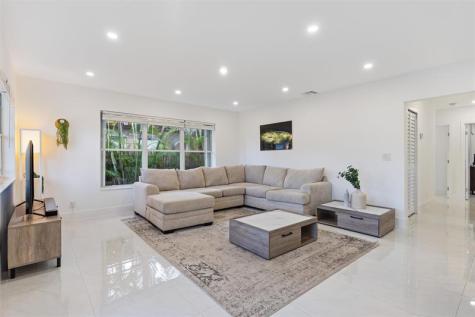 1409 NE 2nd Avenue Fort Lauderdale FL 33304