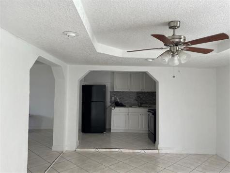 6902 SW 15th Street North Lauderdale FL 33068