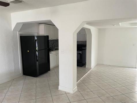 6902 SW 15th Street North Lauderdale FL 33068