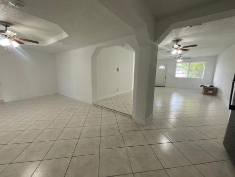 6902 SW 15th Street North Lauderdale FL 33068