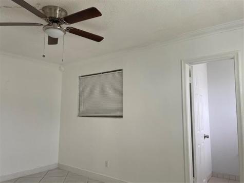 6902 SW 15th Street North Lauderdale FL 33068