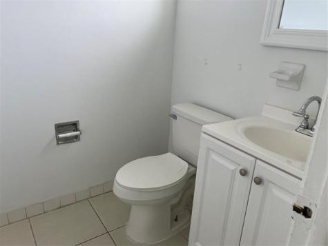 6902 SW 15th Street North Lauderdale FL 33068