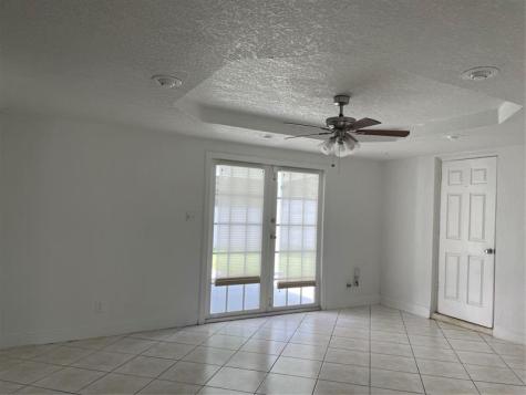 6902 SW 15th Street North Lauderdale FL 33068