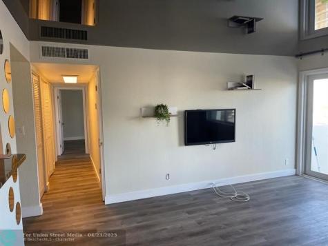 401 Golden Isles Drive Hallandale Beach FL 33009
