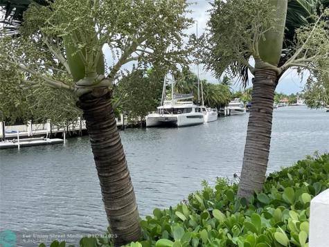 401 Golden Isles Drive Hallandale Beach FL 33009