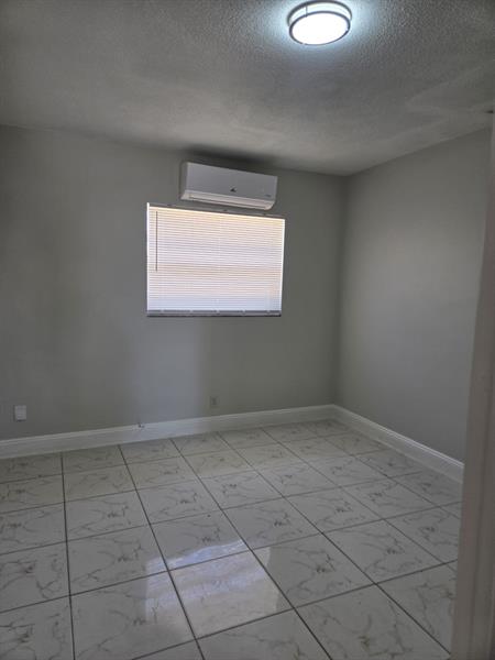 581 NE 34th Court Oakland Park FL 33334