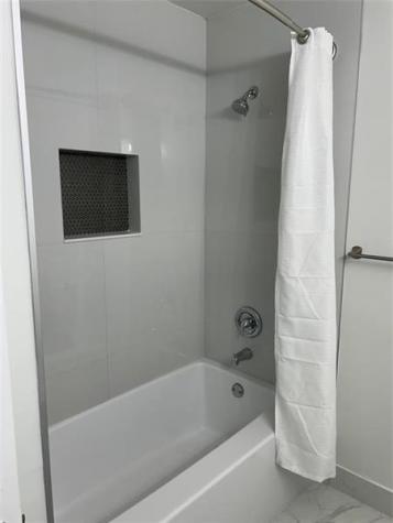4211 NW 44th Terrace Coconut Creek FL 33073