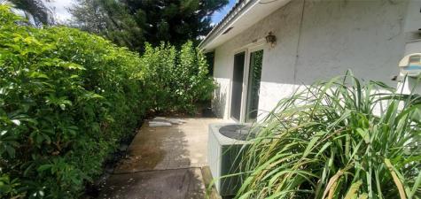 10571 NW 45th Street Coral Springs FL 33065