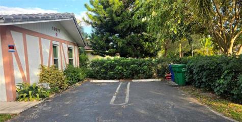 10571 NW 45th Street Coral Springs FL 33065