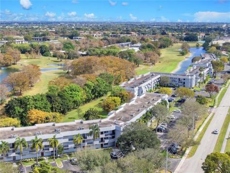 8305 NW 61 Street Tamarac FL 33321