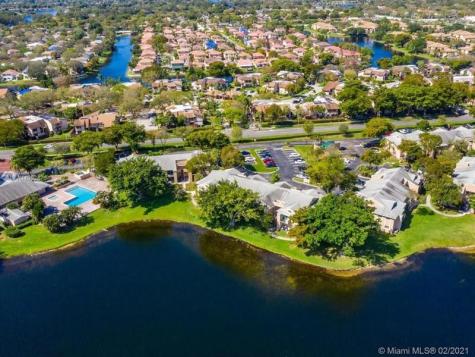 2361 NW 96th Terrace Pembroke Pines FL 33024