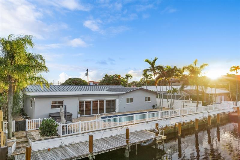 1421 NE 54th Street Fort Lauderdale FL 33334