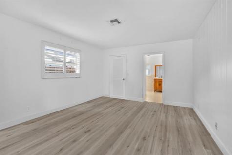 1421 NE 54th Street Fort Lauderdale FL 33334