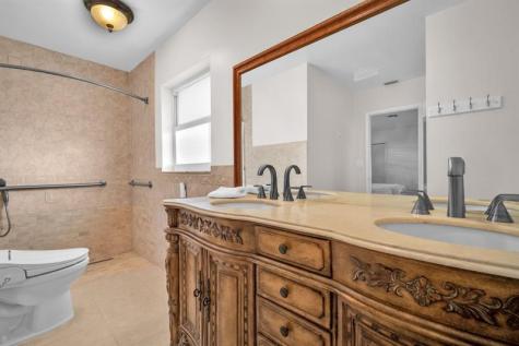 1421 NE 54th Street Fort Lauderdale FL 33334