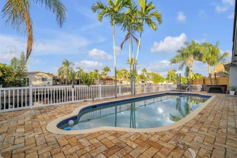 1421 NE 54th Street Fort Lauderdale FL 33334
