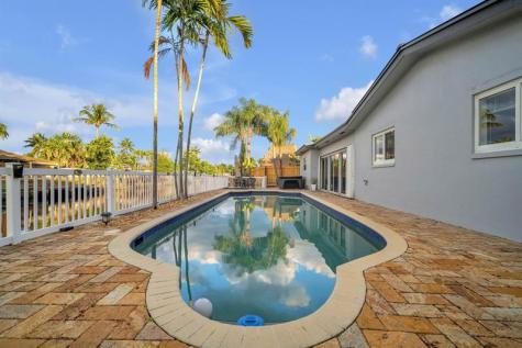 1421 NE 54th Street Fort Lauderdale FL 33334