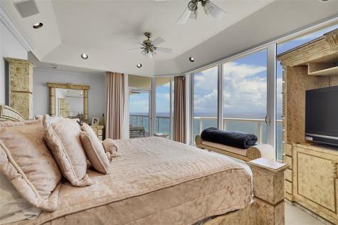 6001 N Ocean Drive Hollywood FL 33019