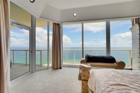 6001 N Ocean Drive Hollywood FL 33019