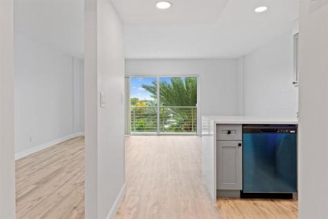 2900 NE 30th Street Fort Lauderdale FL 33306