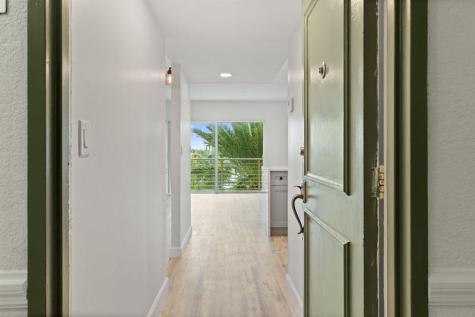 2900 NE 30th Street Fort Lauderdale FL 33306