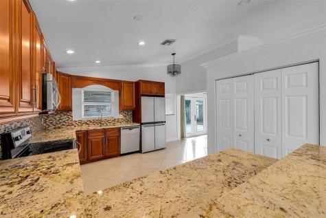 Lauderhill FL 33319