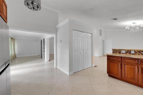 Lauderhill FL 33319