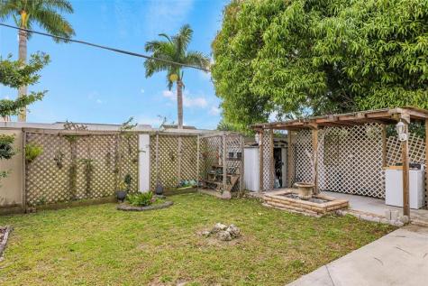 Lauderhill FL 33319