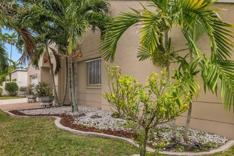 Lauderhill FL 33319