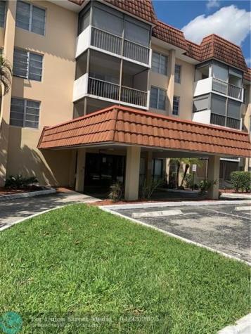 4152 Inverrary Drive Lauderhill FL 33319