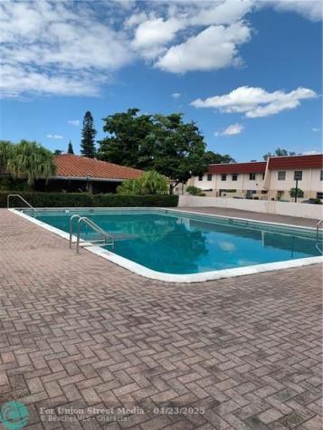4152 Inverrary Drive Lauderhill FL 33319