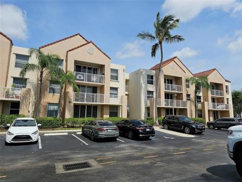 2731 Ocean Club Boulevard Hollywood FL 33019