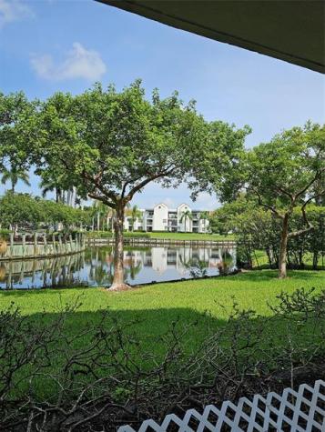 2731 Ocean Club Boulevard Hollywood FL 33019