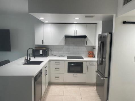 2900 NE 30th Street Fort Lauderdale FL 33306