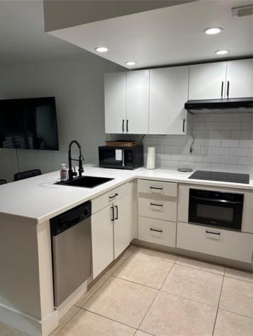 2900 NE 30th Street Fort Lauderdale FL 33306